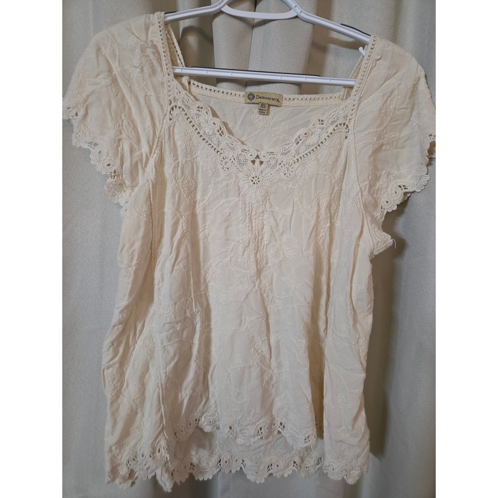 Democracy Womens Cream Ivory Embroidered Eyelet Lace Trim Boho Blouse Top XS